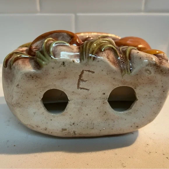 Vintage VTG Signed 1970’s Antique Arnel's Mushroom
Napkin Holder - Picture 3 of 6